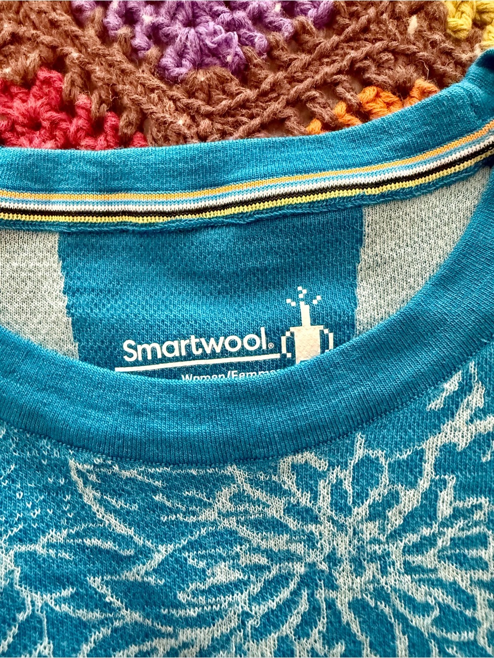 Smartwool Ocean Abyss/Wave Blue Floral Scape Merino Intraknit - Picture 4 of 10